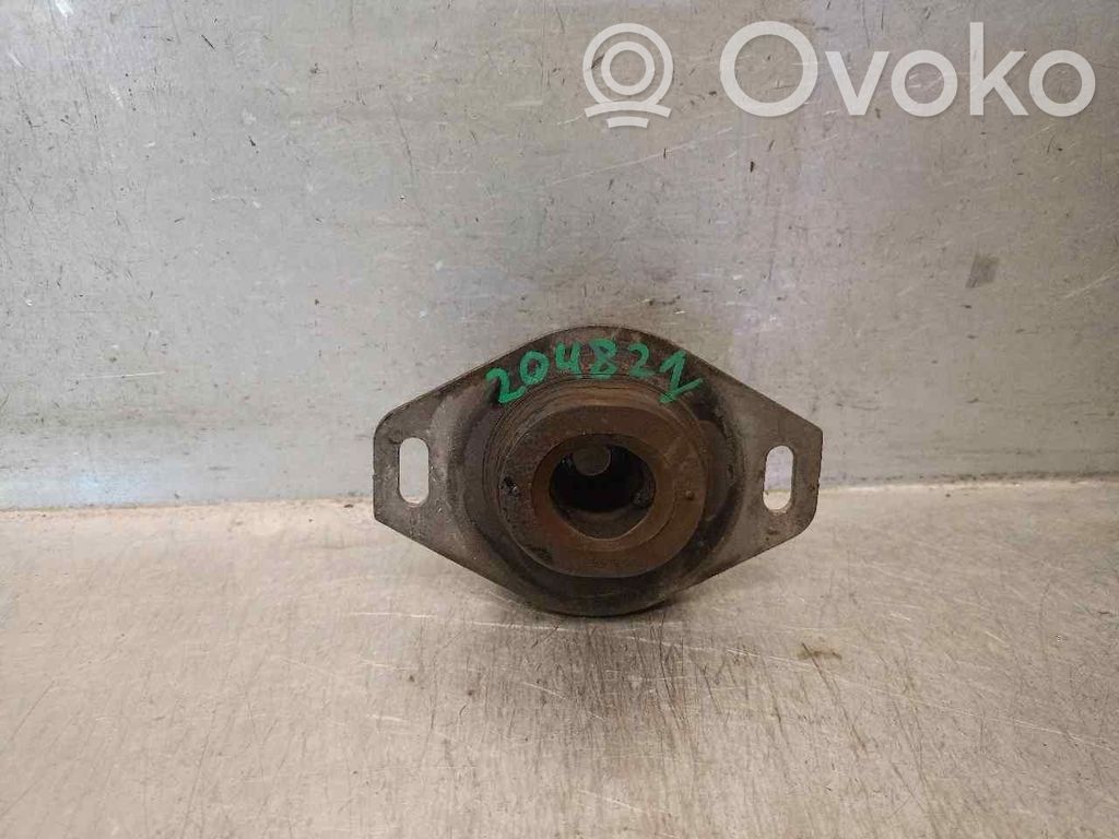 Peugeot 5008 Engine mount bracket 