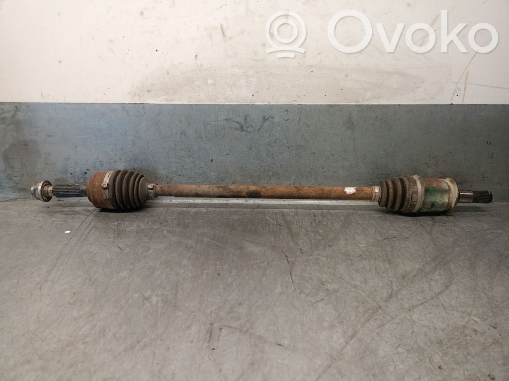 Mitsubishi Outlander Planetară spate 