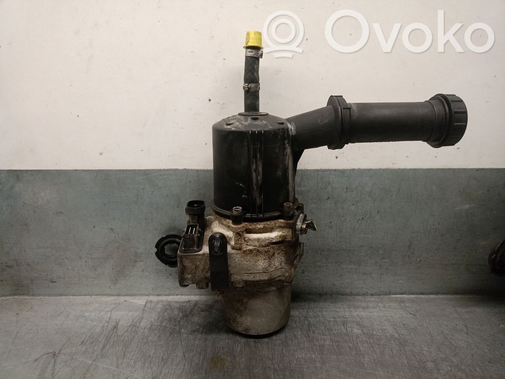 Peugeot 307 Power steering pump 