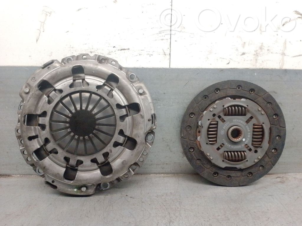 Ford Fiesta Sankabos komplektas 