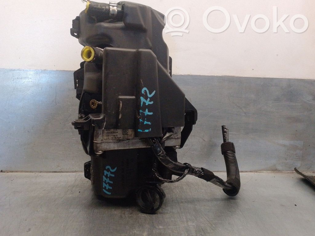 Citroen C5 Vairo stiprintuvo siurblys 