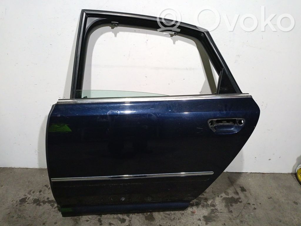 Takaovi   4E0833051C,4E0833051C