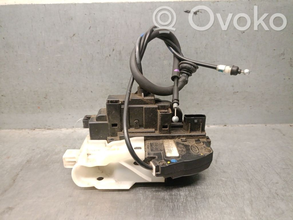 KIA Ceed Rear door lock 