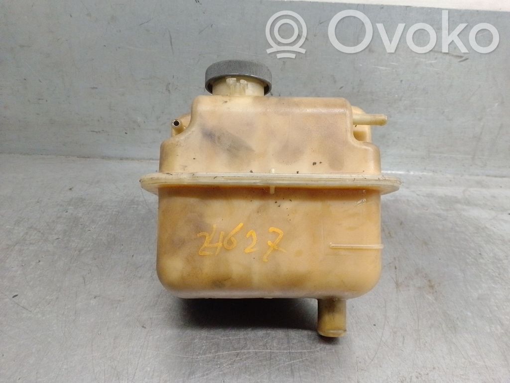 Suzuki Swift I Fuel expansion tank