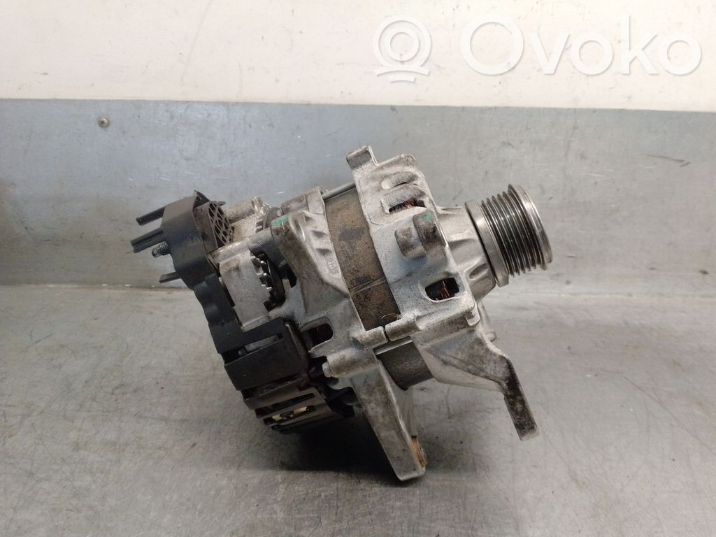 Renault Arkana Generator/alternator 