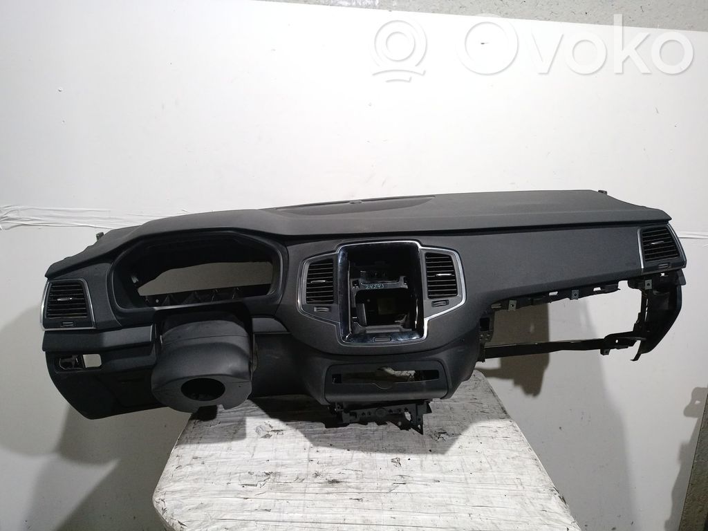 Deska rozdzielcza   31688112,31688112