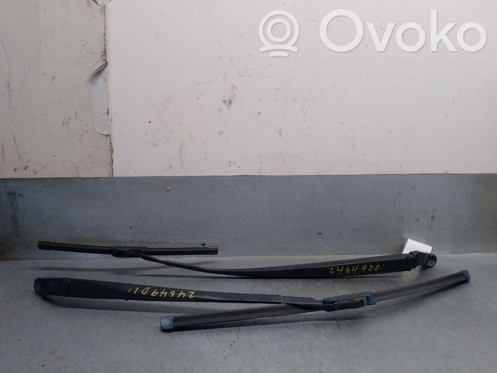 Toyota Corolla E140 E150 Wischerarm vorne 