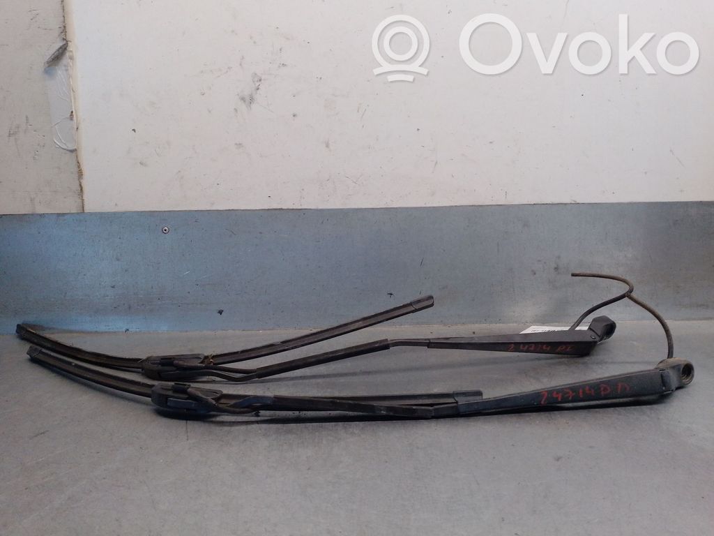 Mercedes-Benz Vito Viano W639 Ramię wycieraczki szyby przedniej / czołowej 