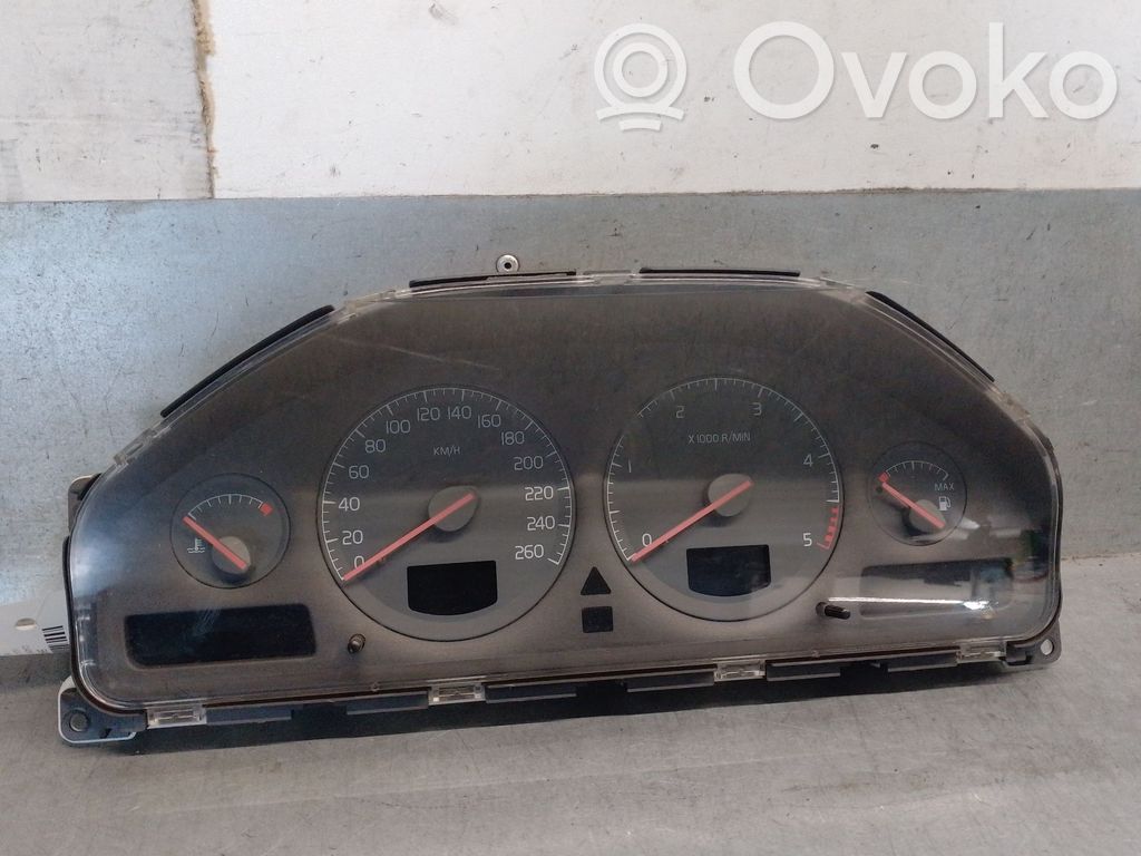 Volvo S80 Speedometer (instrument cluster) 