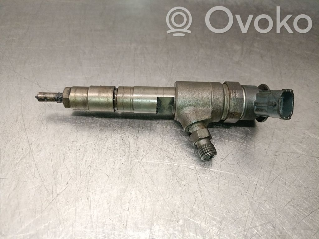Inyector de combustible   0445110340