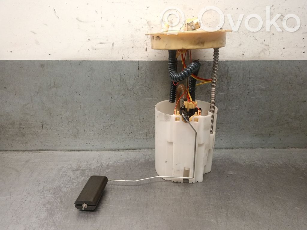 Ford Kuga II Bomba interna de combustible 