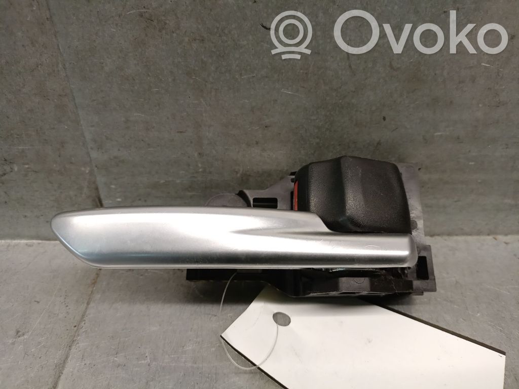 Toyota Corolla E160 E170 Manecilla interna puerta trasera 