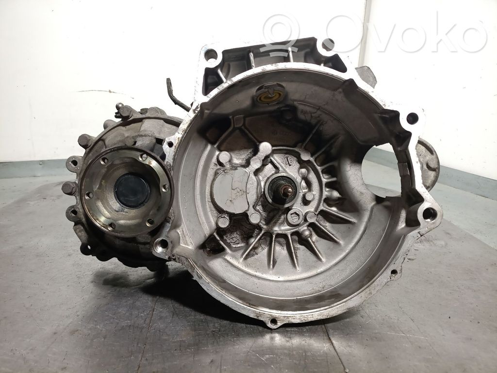 Seat Cordoba (6K) Mechaninė 5 pavarų dėžė 