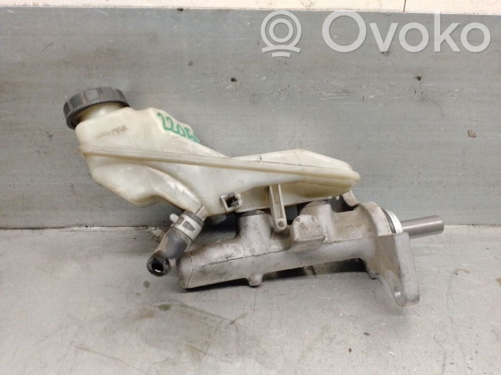 Toyota Corolla E120 E130 Brake booster 