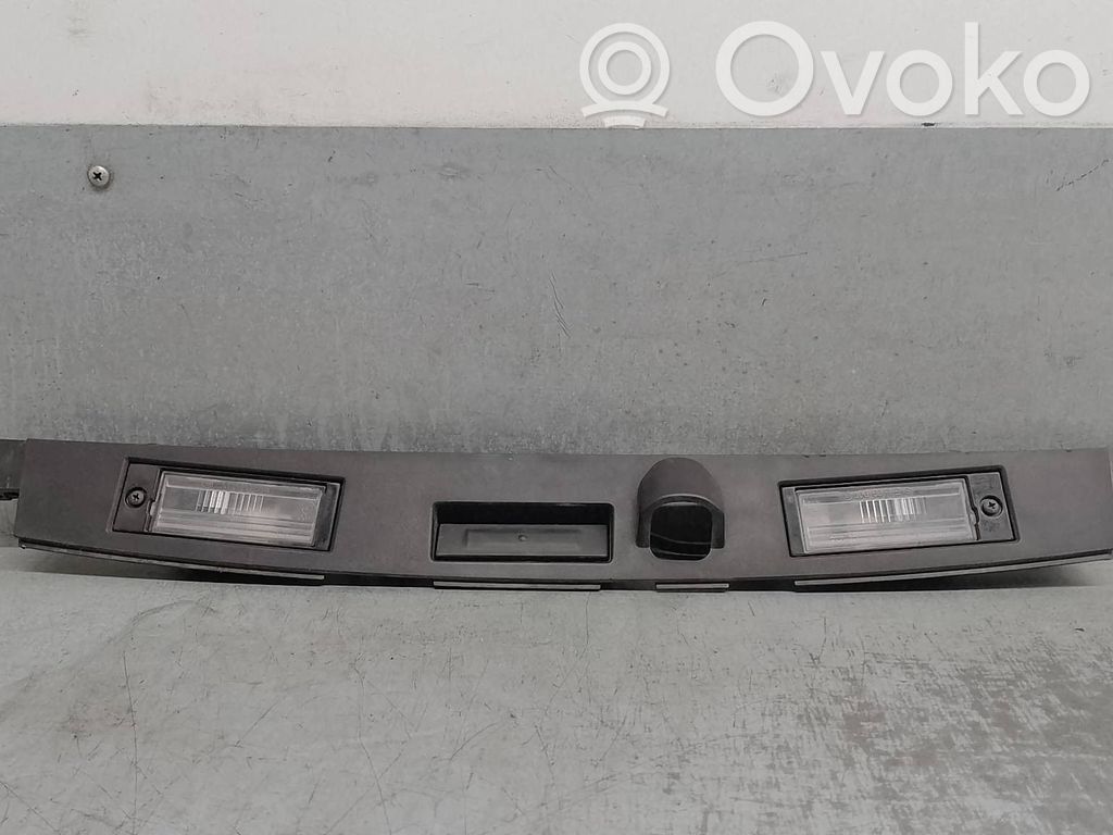 KIA Xceed Manecilla externa puerta trasera 