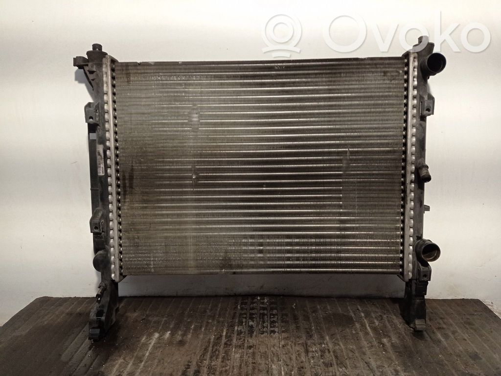 Renault Kangoo II Coolant radiator 