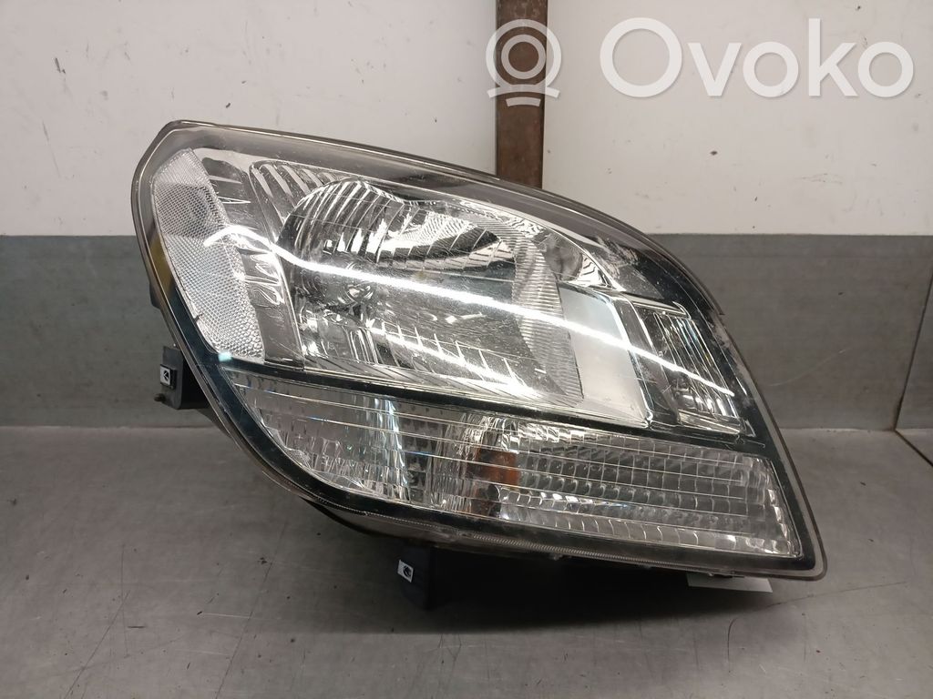 Chevrolet Orlando Lampa przednia 