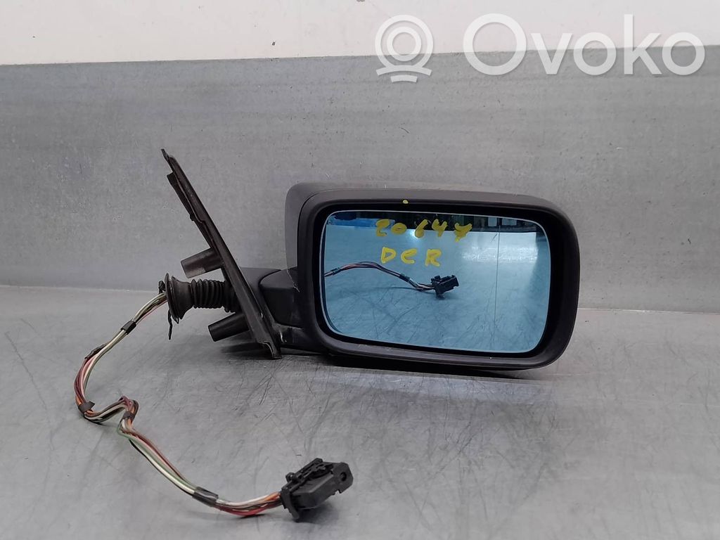 BMW 5 E39 Front door electric wing mirror 