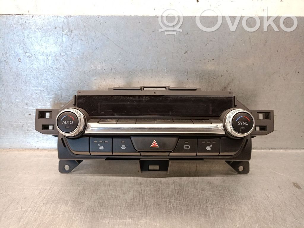 Mazda 3 Climate control unit 