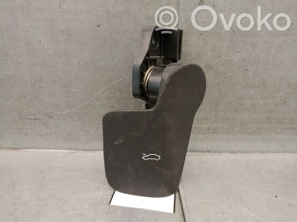 Audi Q7 4M Kiinnityskoukku/-silmukka 