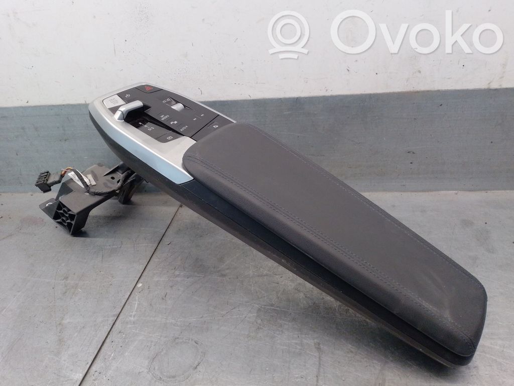 Armrest   51165A70567,51165A70567