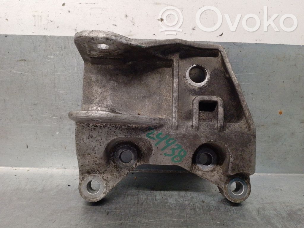 Land Rover Range Rover L405 Wspornik / Mocowanie silnika 