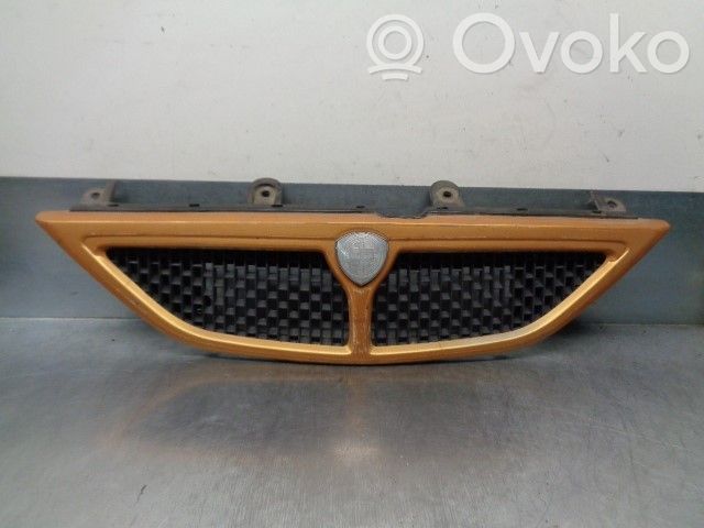 Lancia Y 840 Rejilla delantera 