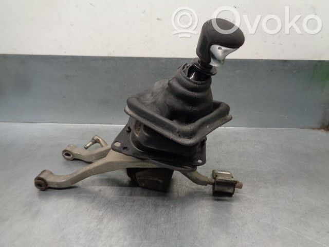 Lexus IS 220D-250-350 Levier de changement de vitesse
