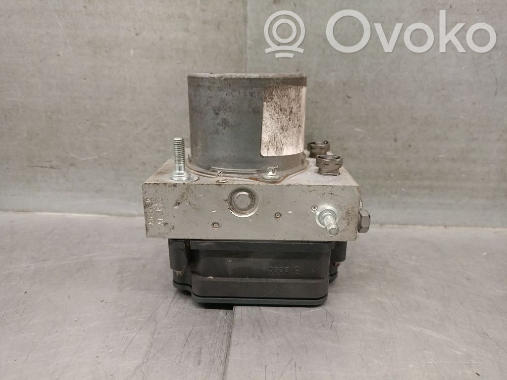 Renault Master III Pompe ABS 