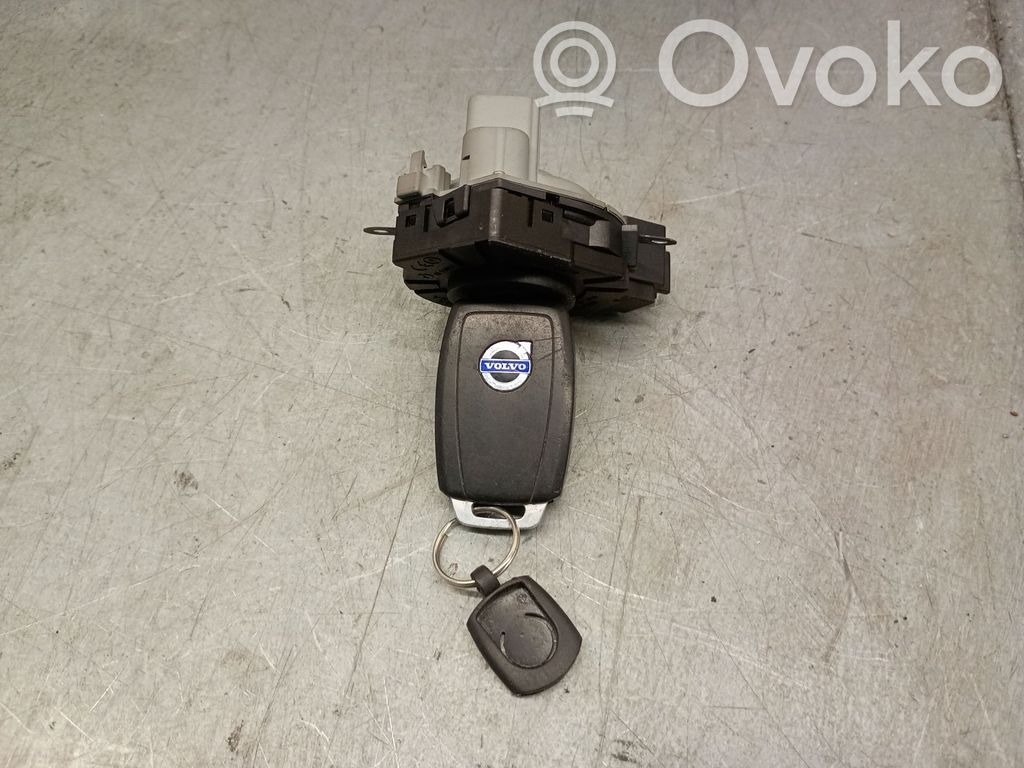 Volvo C30 Užvedimo spynelė 