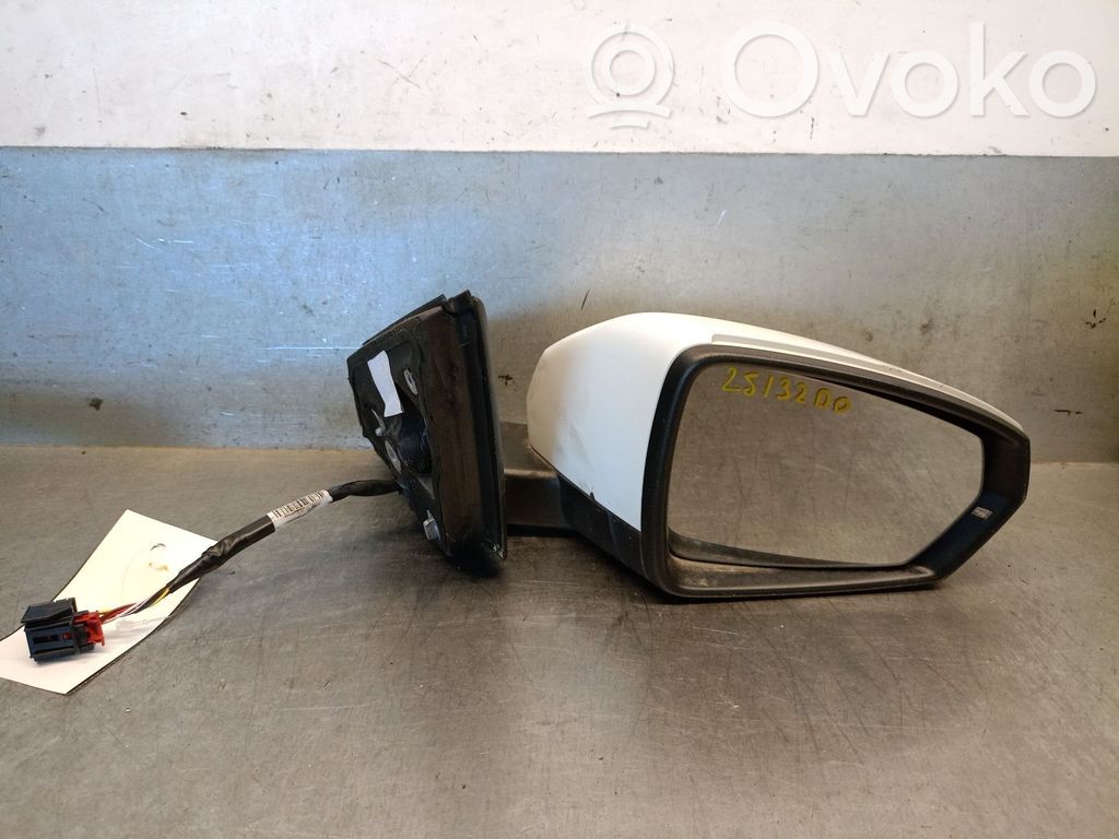 Volkswagen Polo VI Specchietto retrovisore elettrico portiera anteriore