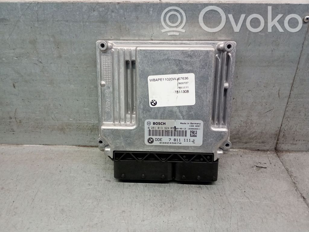 BMW X3 E83 Engine control unit/module 