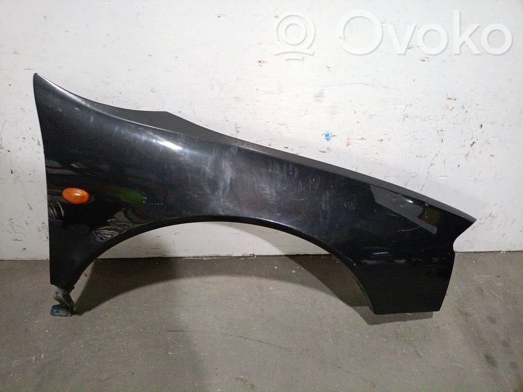 Chrysler 300M Fender 