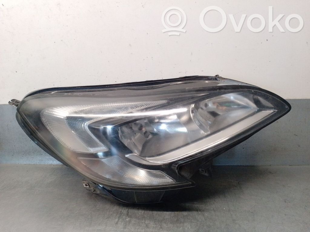 Opel Corsa E Headlight/headlamp 