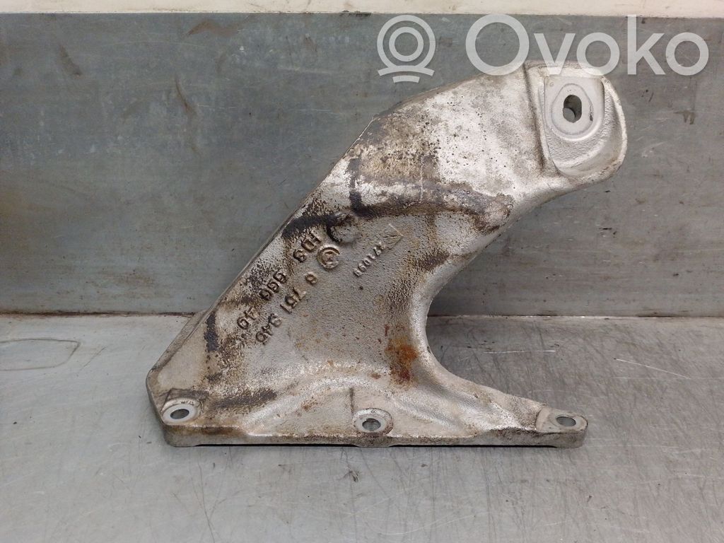 BMW X5 E53 Dzinēja spilvens 