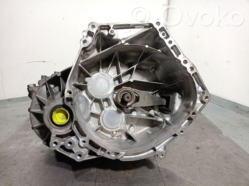 Mazda 3 III 5 Gang Schaltgetriebe 