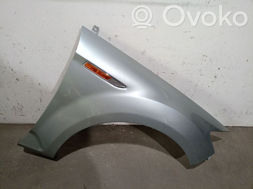 Ford Mondeo MK IV Sparnas 