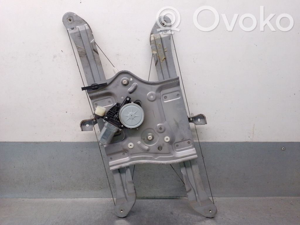 Mitsubishi Grandis Regulador manual de la ventanilla delantera 