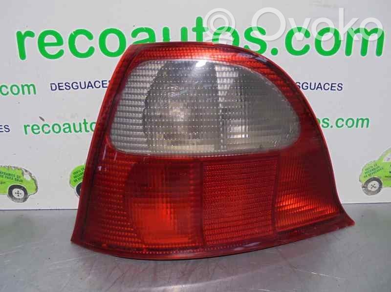 Rover 200 XV Galinis žibintas kėbule 