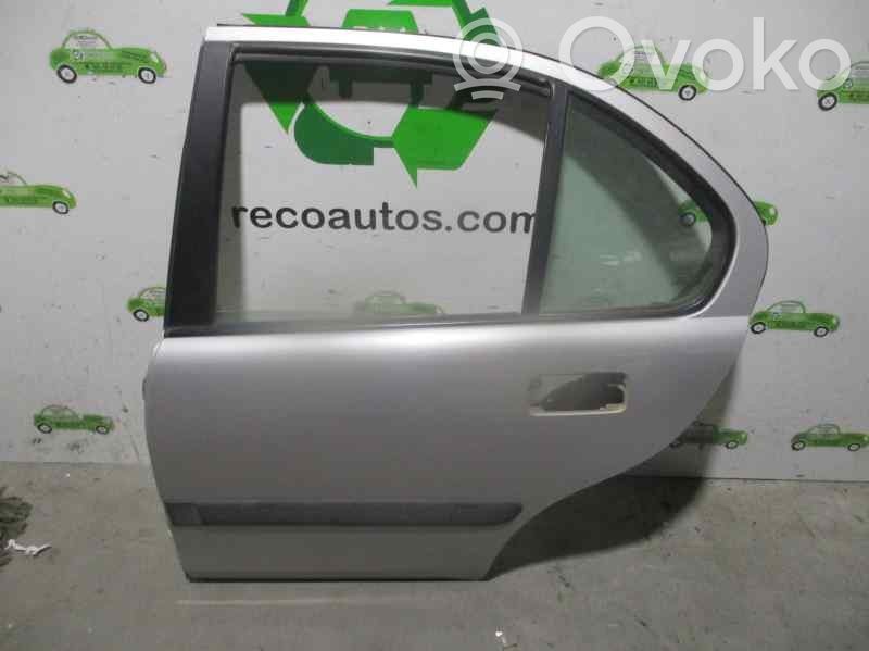 Rover 25 Galinės durys 