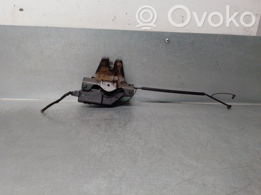 Tailgate lock latch   8196401,4PINES,4PUERTAS