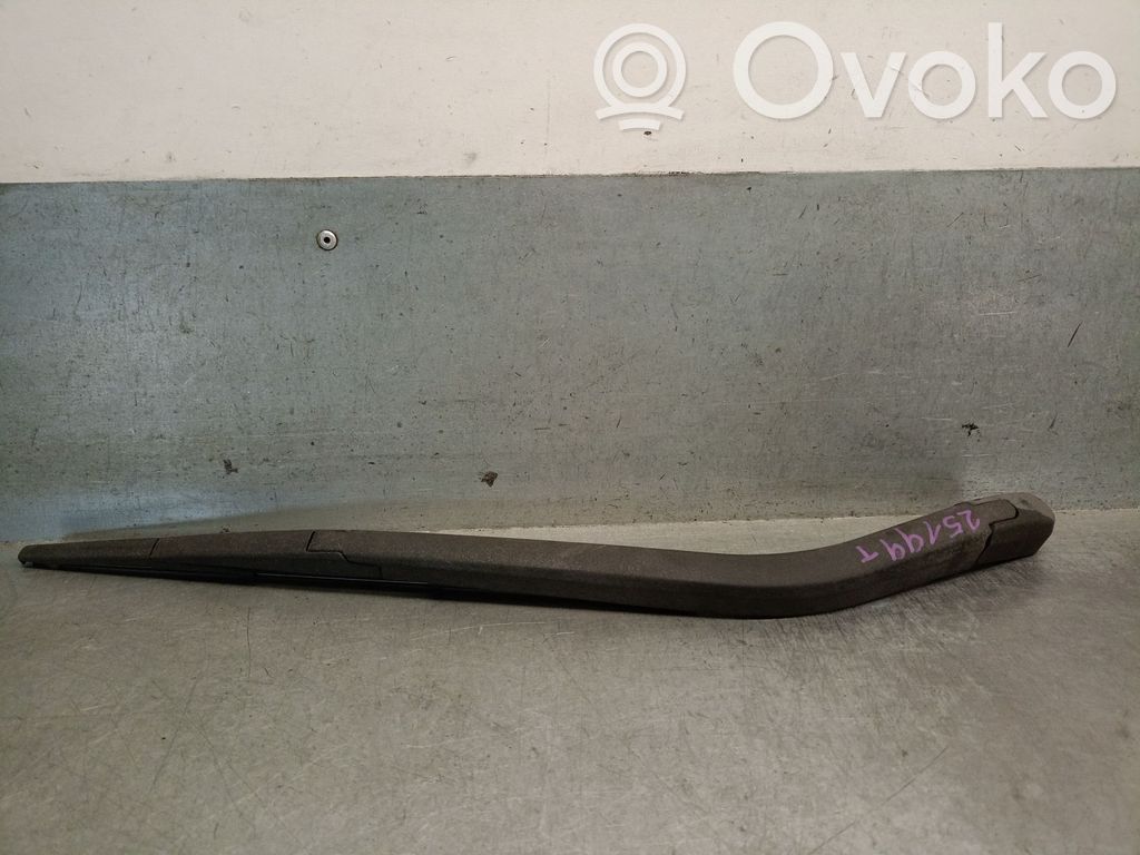 Toyota Corolla Verso E121 Wischerarm Heckscheibe 
