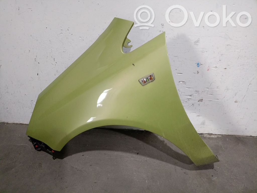 Opel Corsa D Spārns 