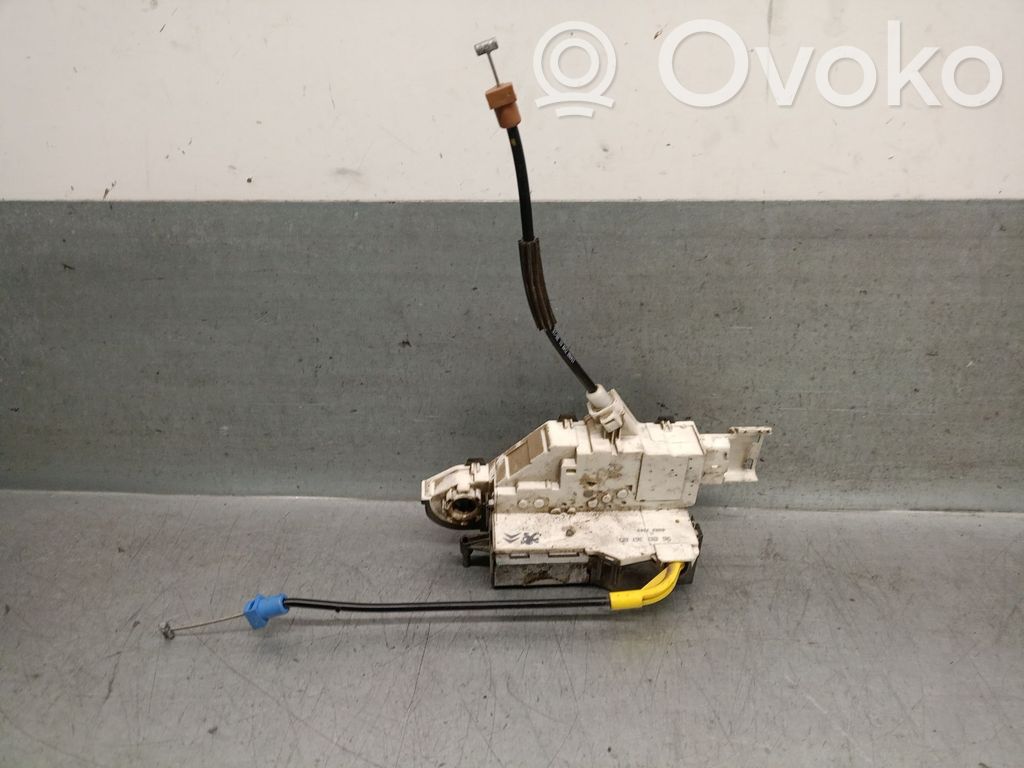Peugeot Expert Cerradura del portón trasero 