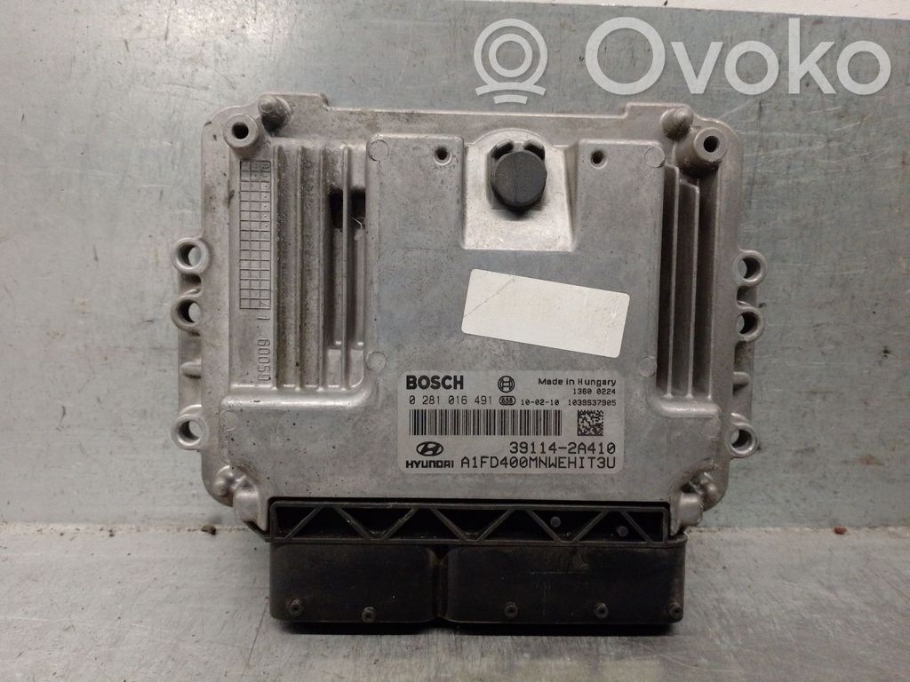 Hyundai i30 Engine control unit/module 