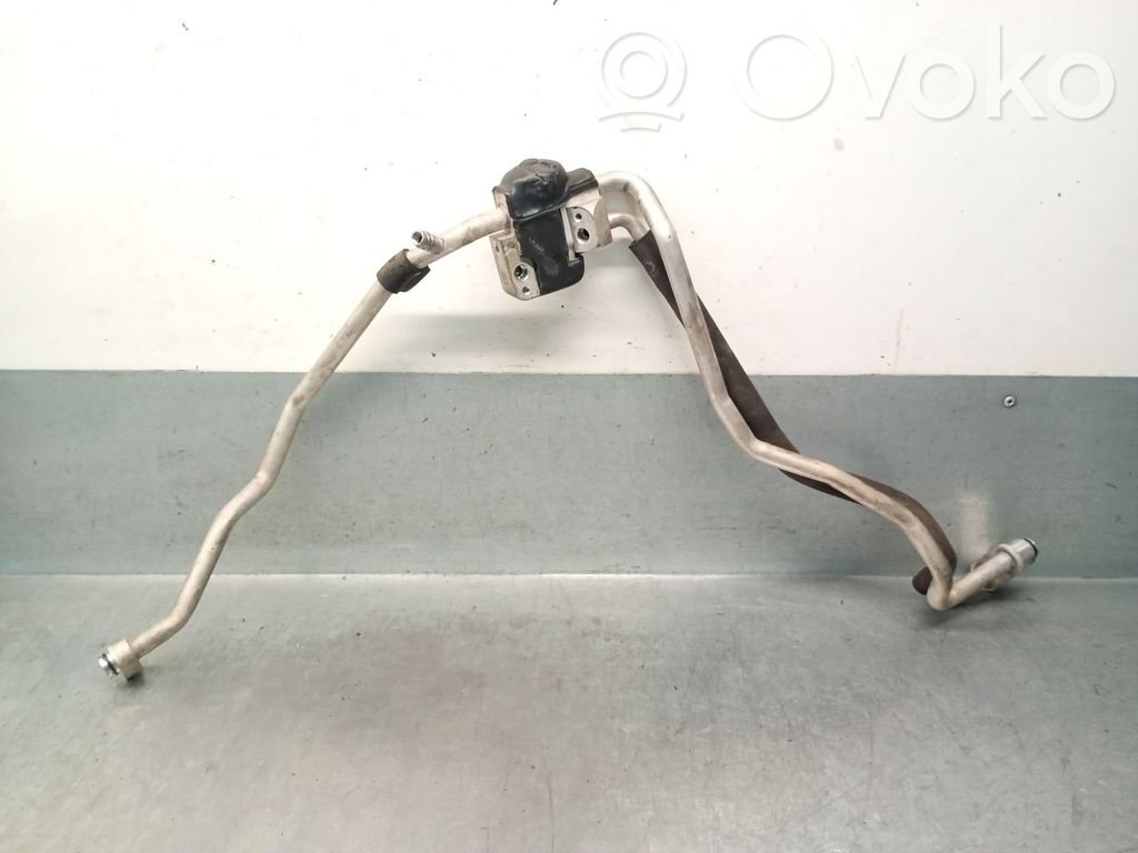 Ilmastointilaitteen putki (A/C)   80321SKNE01,80321SKNE01