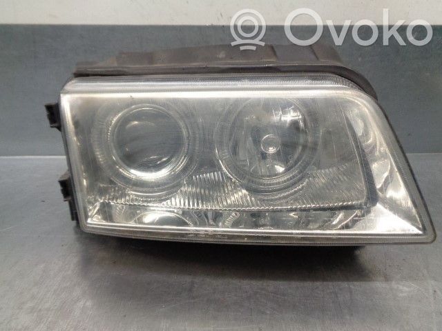 Lampa przednia   8D0941030A
