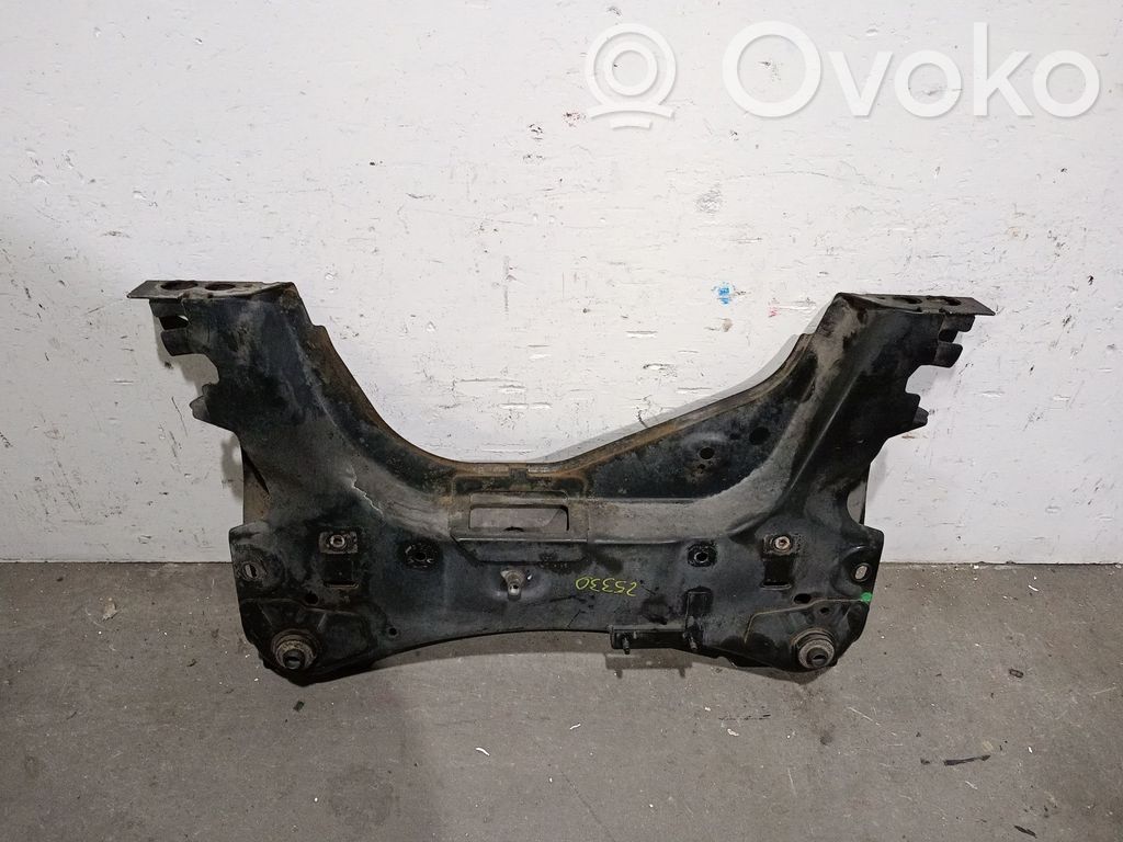 Nissan Note (E11) Front subframe 