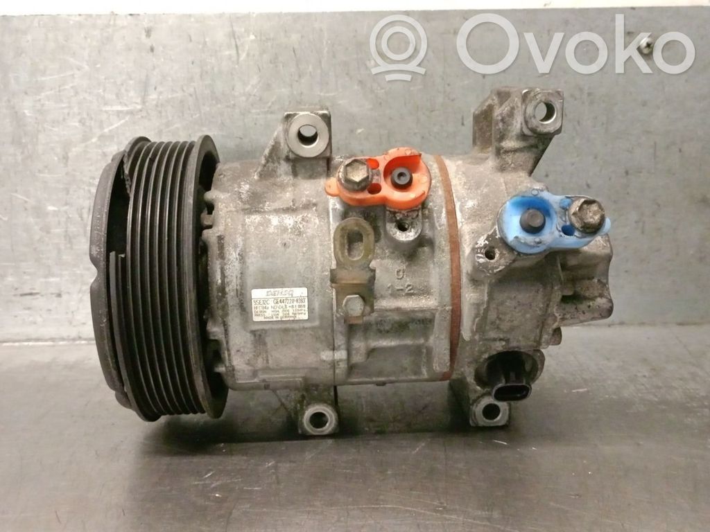 Toyota Avensis T220 Compressore aria condizionata (A/C) (pompa) 