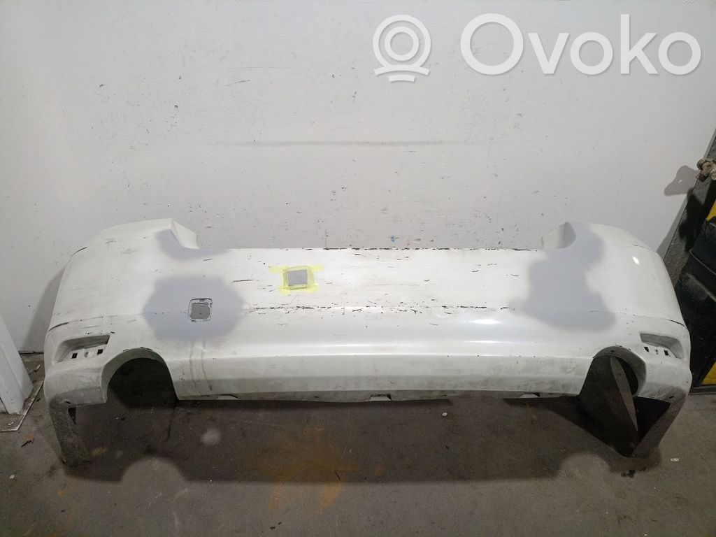 Subaru Legacy Parachoques 